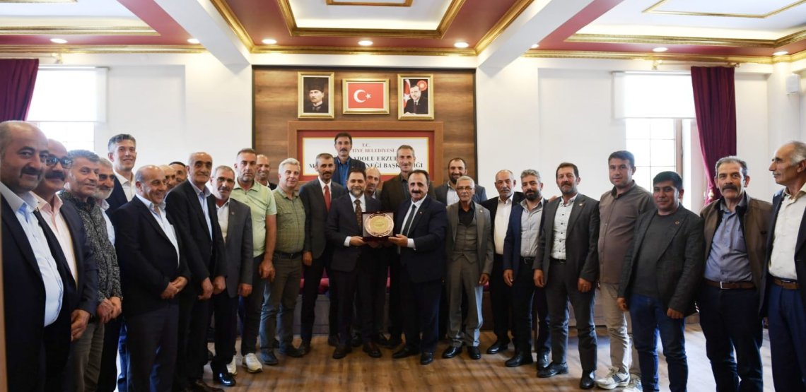 Yakutiye Belediyesi olarak, ilçemize bağlı köylerimizin muhtarlarıyla bir araya geldik.
